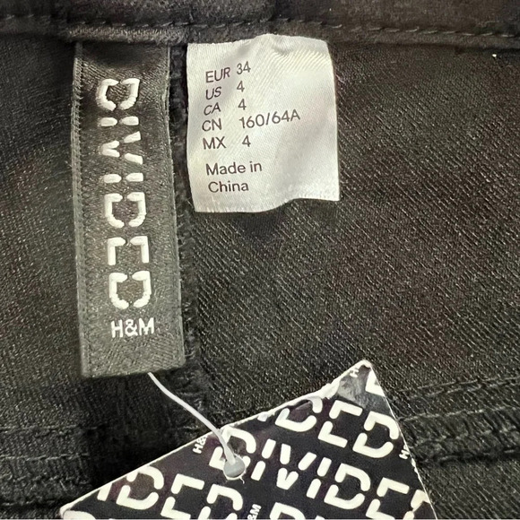 Divided by H&M Faux Leather High Waist Pull On Pants Black Pants Jeans US 4 NWT - Picture 7 of 8